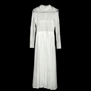 Lulus white gown / wedding‎ dress size XS